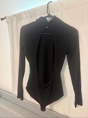 Women's Black Long-Sleeve Open-Back Bodysuit